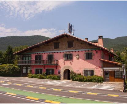 Hotel Ibaiondo en Olave (Navarra)