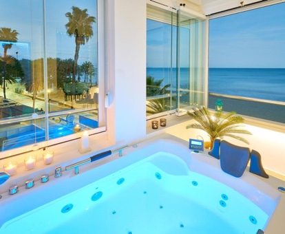 Puro Beach. Charming with Jacuzzi en Torremolinos (Málaga)