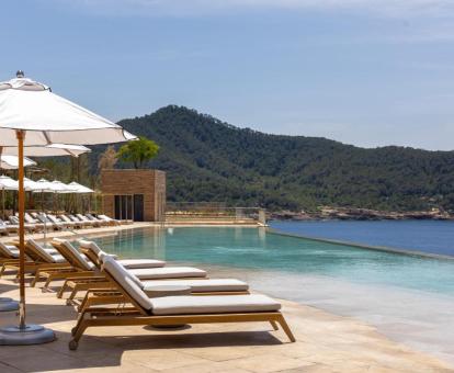 Six Senses Ibiza en Portinatx (Ibiza)